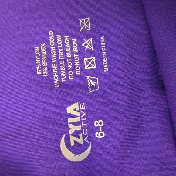 ZYIA Active Purple Leggings, Women's Size 6-8, Great Condition - Picture 6 of 8